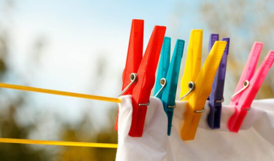 shutterstock_224945752 Mieteranspruch auf Wiederanbringung von Wäscheleinen im Kellergeschoss